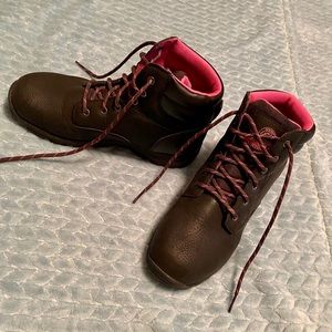 • LIKE NEW Brahma Steel Toe Boots •